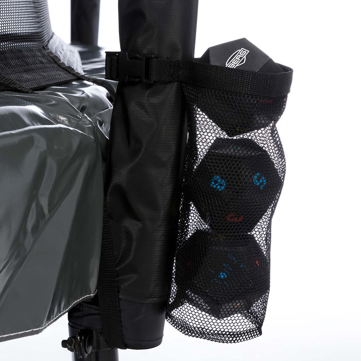 Storage bag for game balls included in the BERG Trampolines with 'Levels' Jump Mat